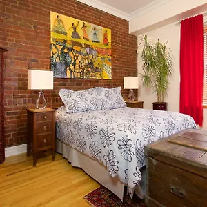 Inn Les Bons Matins, Montreal